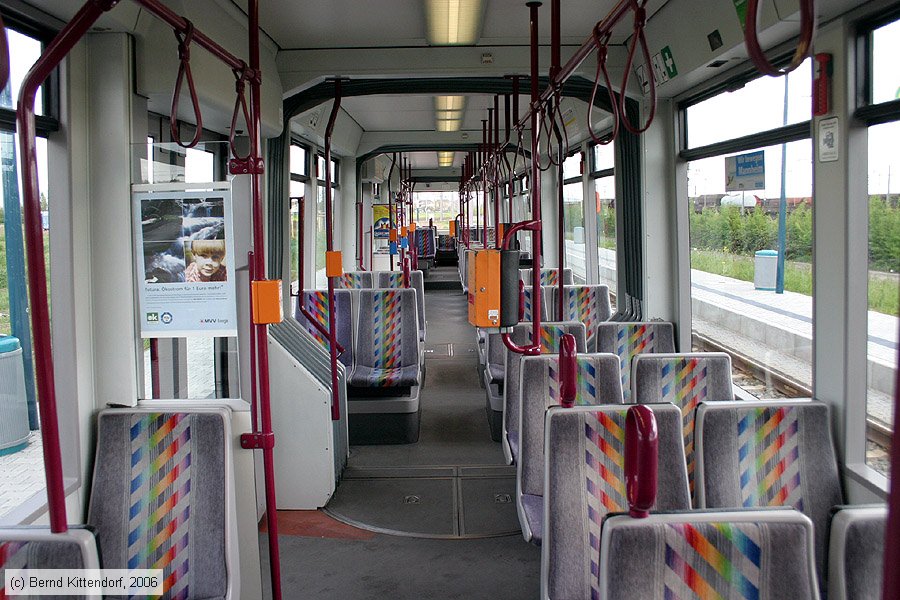 Straßenbahn Mannheim - 630 - Innenansicht
/ Bild: mvg630_bk0604290120.jpg