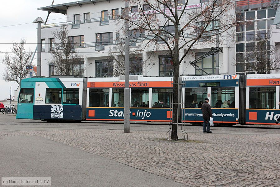 Straßenbahn Mannheim - 5636
/ Bild: rnv5636_bk1701250004.jpg Straßenbahn Mannheim - 5636
/ Bild: rnv5636_bk1701250004.jpg