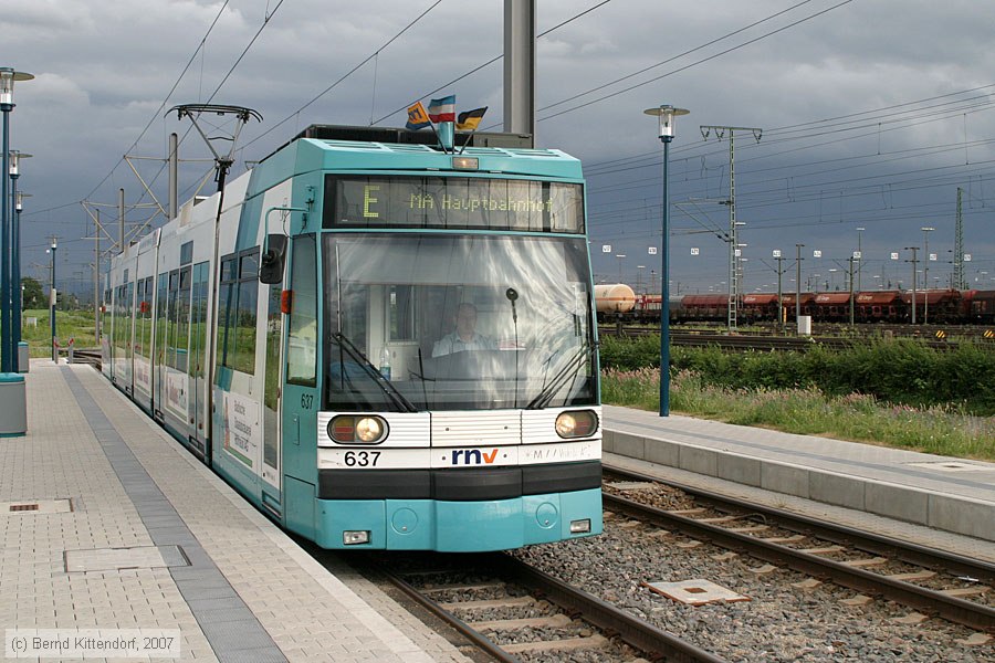 Straßenbahn Mannheim - 637
/ Bild: mvg637_bk0705080105.jpg