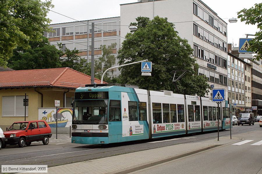 Straßenbahn Mannheim - 637
/ Bild: mvg637_bk0807090026.jpg