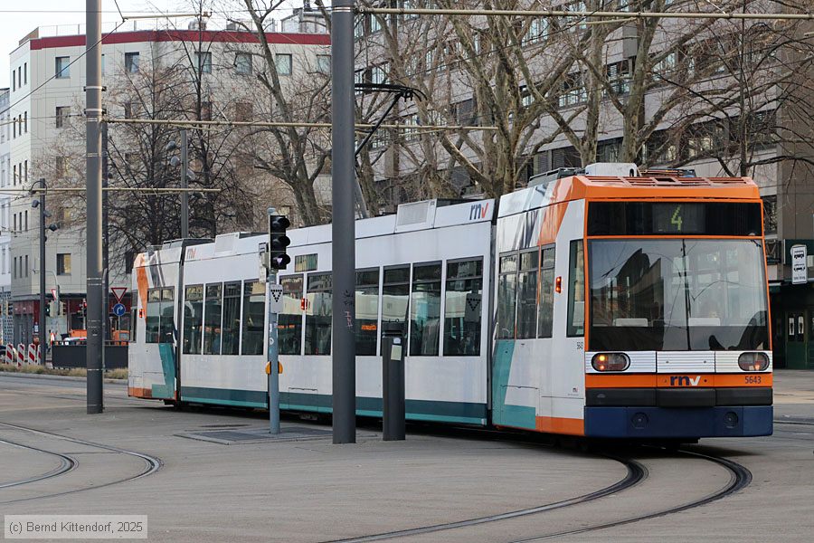 Straßenbahn Mannheim - 5643
/ Bild: rnv5643_bk2503100004.jpg Straßenbahn Mannheim - 5643
/ Bild: rnv5643_bk2503100004.jpg