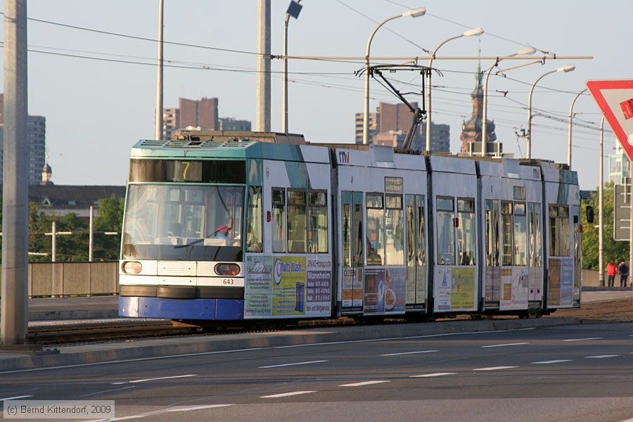 Straßenbahn Mannheim - 643
/ Bild: mvg643_bk0906130002.jpg