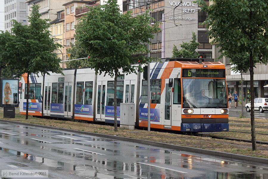 Straßenbahn Mannheim - 5644
/ Bild: rnv5644_bk1106040007.jpg