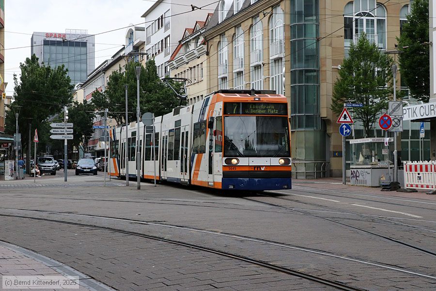 Stra&szlig;enbahn Mannheim - 5645
/ Bild: rnv5645_bk2506020041.jpg