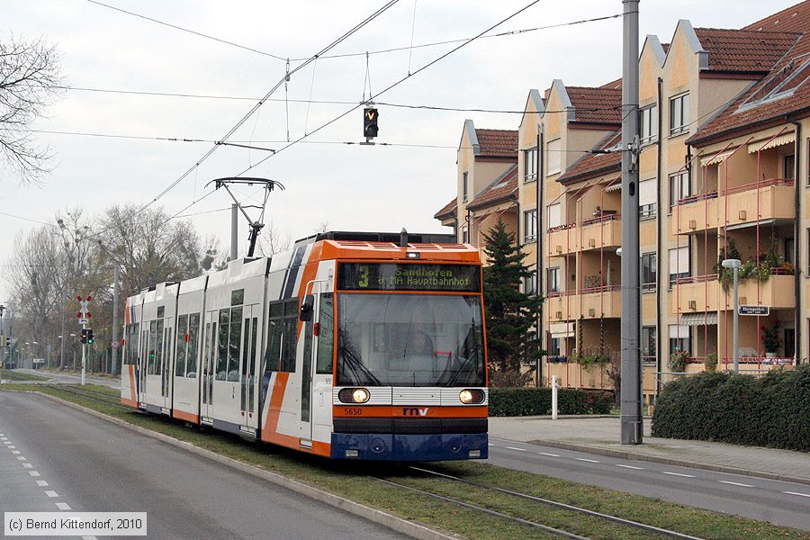 Straßenbahn Mannheim - 5650
/ Bild: rnv5650_bk1011280103.jpg
