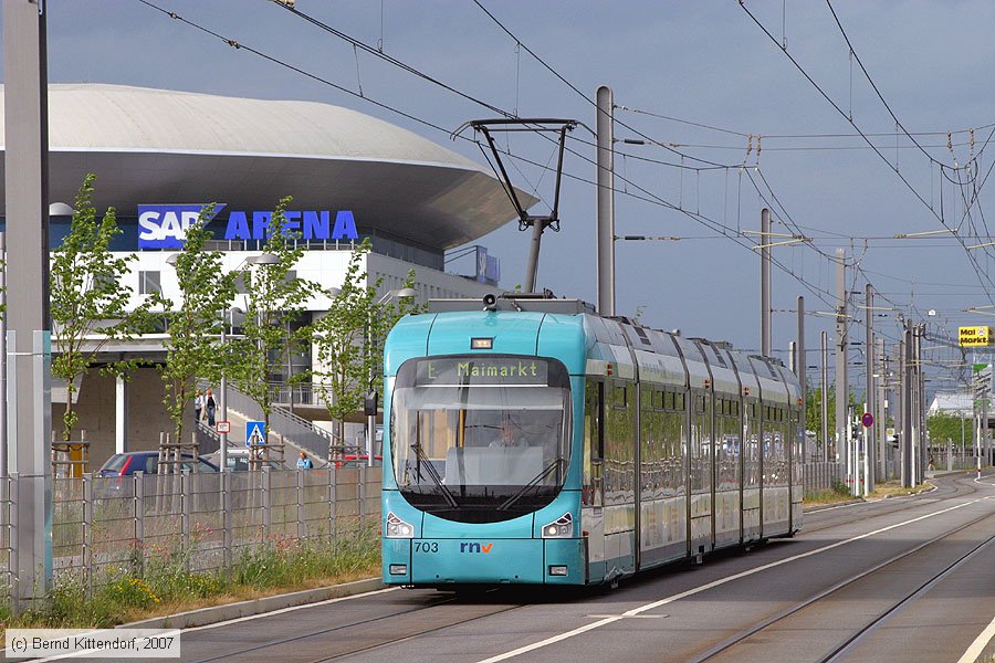 Straßenbahn Mannheim - 703
/ Bild: mvg703_bk0705080125.jpg