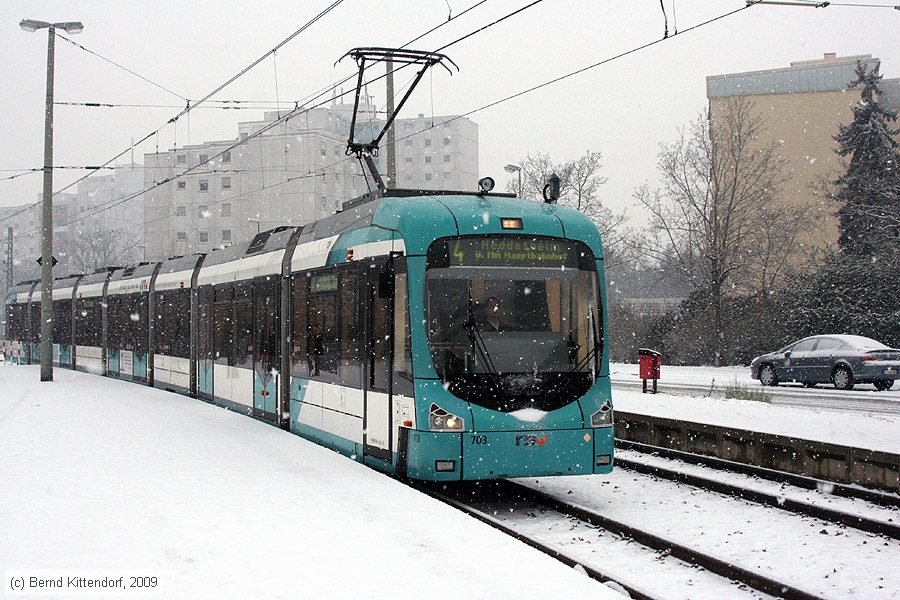 Straßenbahn Mannheim - 703
/ Bild: mvg703_bk0901140012.jpg