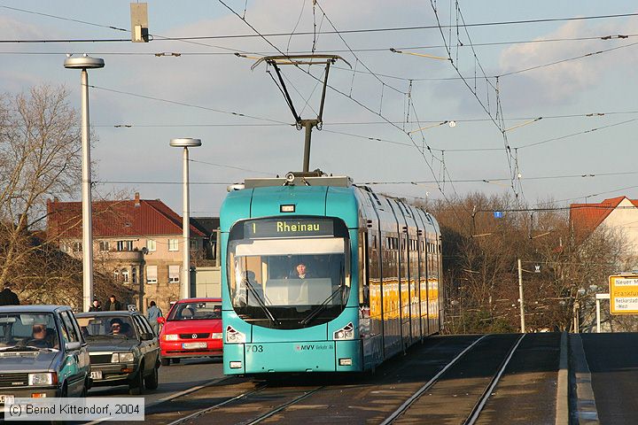 Straßenbahn Mannheim - 703
/ Bild: mvg703_e0002273.jpg