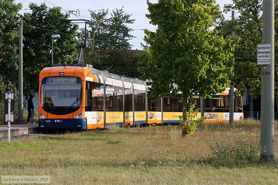 Straßenbahn Mannheim - 5704
/ Bild: rnv5704_bk2109210001.jpg Straßenbahn Mannheim - 5704
/ Bild: rnv5704_bk2109210001.jpg