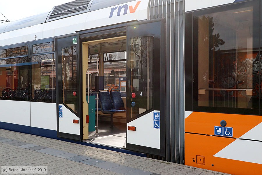 Straßenbahn Mannheim - 5710
/ Bild: rnv5710_bk1903270031.jpg