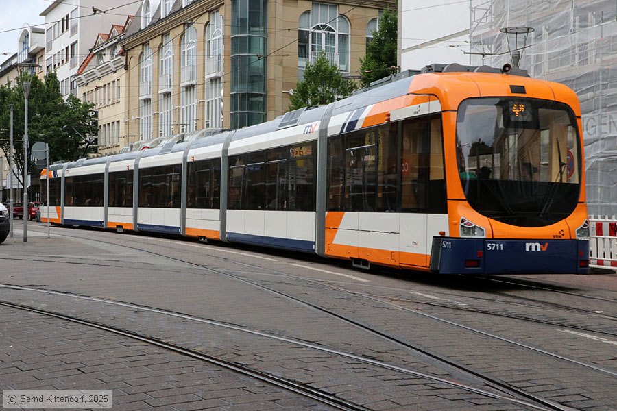 Stra&szlig;enbahn Mannheim - 5711
/ Bild: rnv5711_bk2506020021.jpg