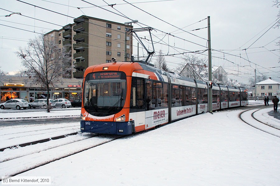 Straßenbahn Mannheim - 5712
/ Bild: rnv5712_bk1012090007.jpg