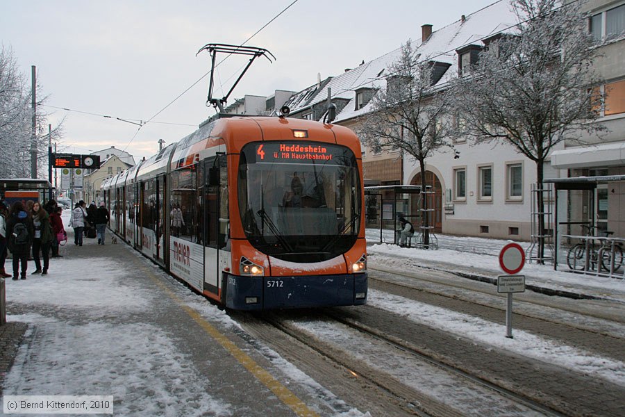 Straßenbahn Mannheim - 5712
/ Bild: rnv5712_bk1012090010.jpg