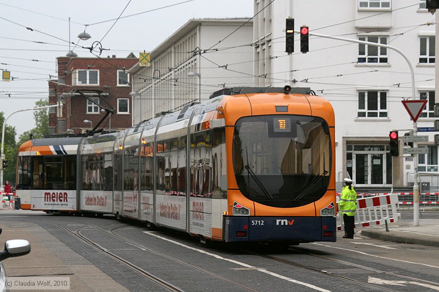 Straßenbahn Mannheim - 5712
/ Bild: rnv5712_cw1005150005.jpg