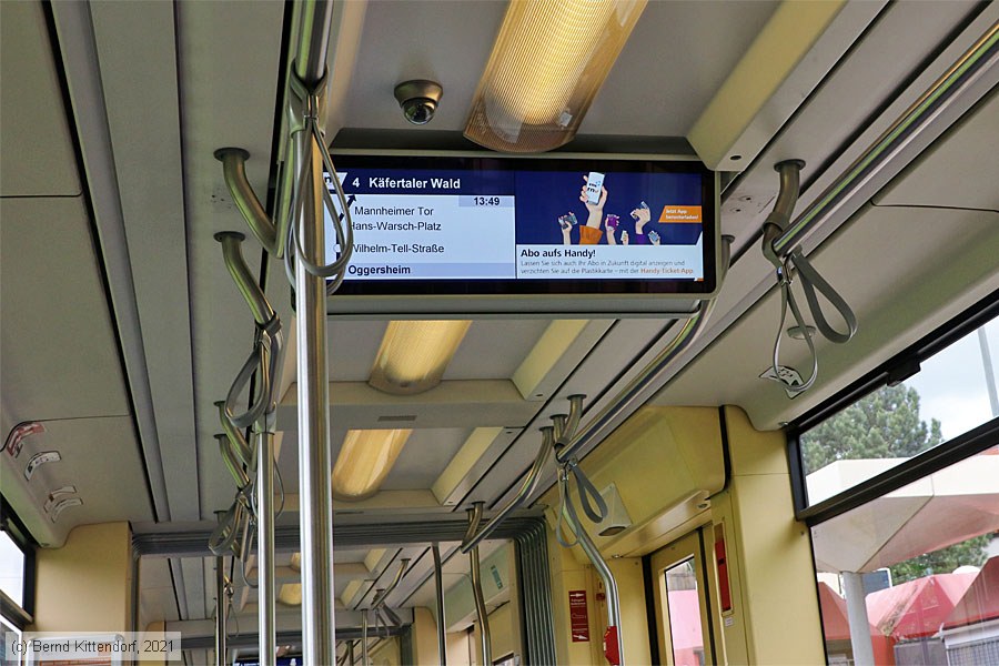 Stra&szlig;enbahn Mannheim - 5713 - Innenansicht
/ Bild: rnv5713_bk2105200002.jpg