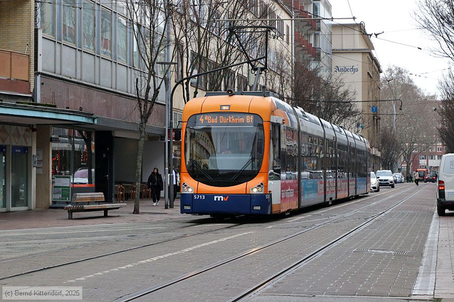 Straßenbahn Mannheim - 5713
/ Bild: rnv5713_bk2502250011.jpg