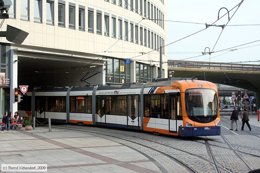 Straßenbahn Mannheim - 761
/ Bild: mvg761_bk0904250213.jpg