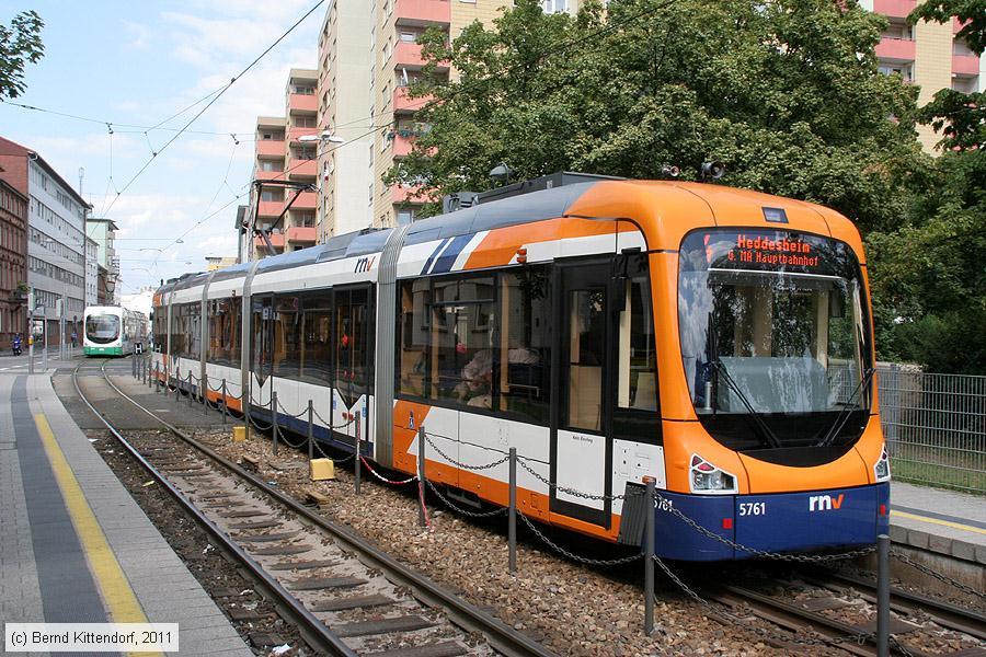 Straßenbahn Mannheim - 5761
/ Bild: rnv5761_bk1106300012.jpg