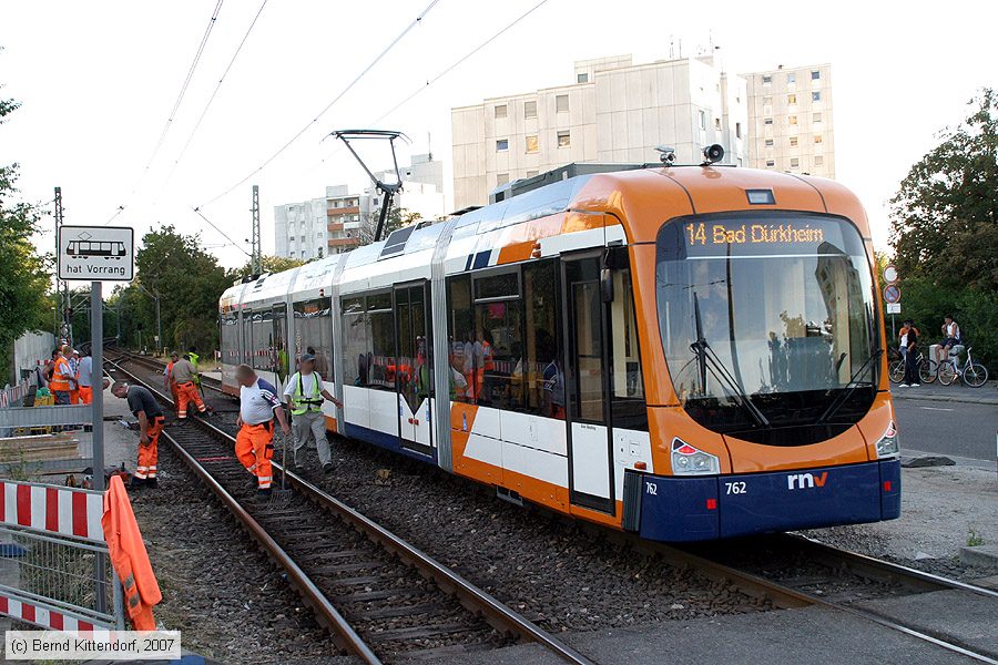Straßenbahn Mannheim - 762
/ Bild: mvg762_bk0708010057.jpg