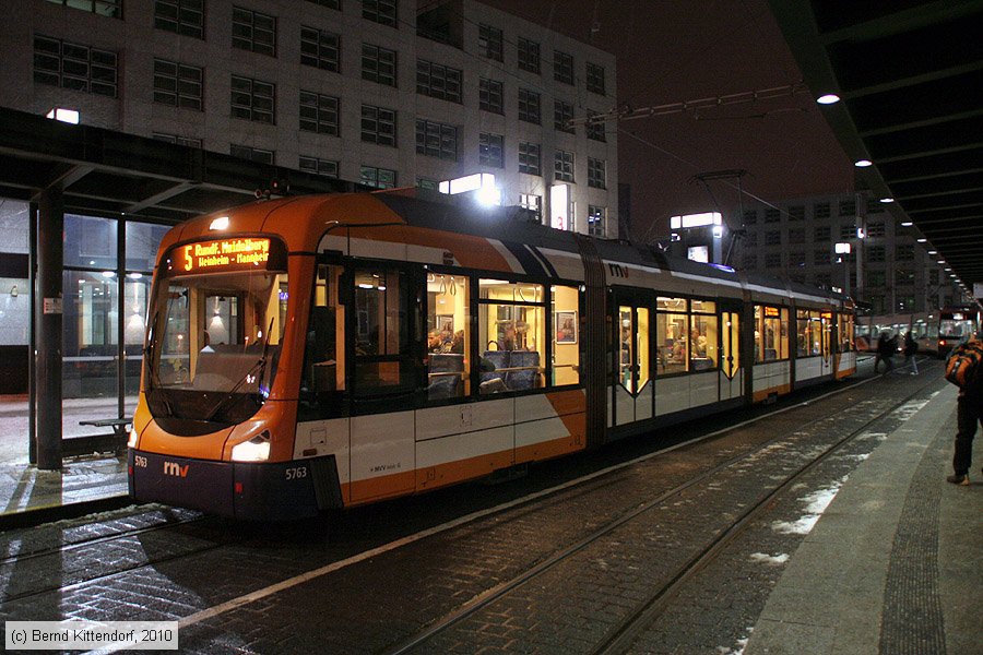 Straßenbahn Mannheim - 5763
/ Bild: rnv5763_bk1012180031.jpg