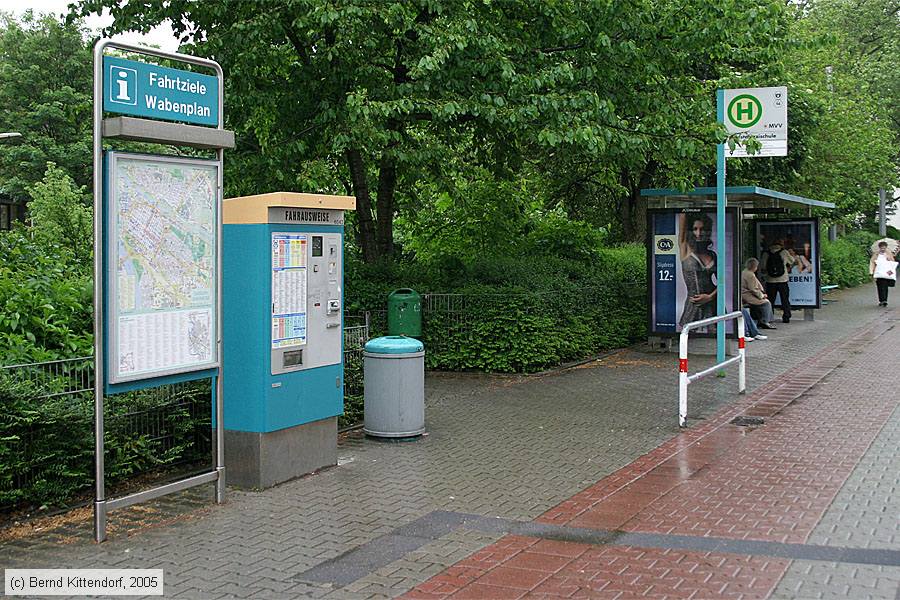 Stra&szlig;enbahn Mannheim - Anlagen
/ Bild: mannheimanlagen_e0017997.jpg