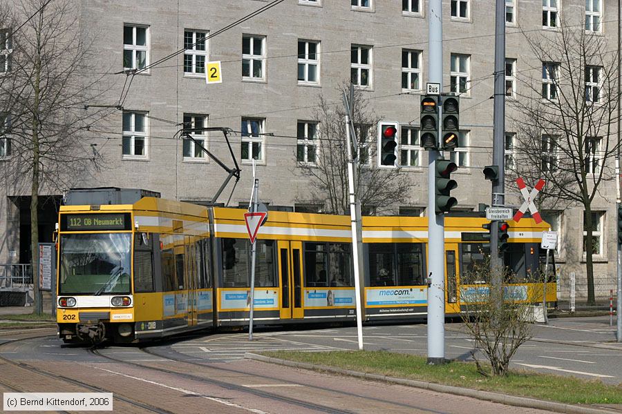 Straßenbahn Mülheim an der Ruhr - 202
/ Bild: muelheim202_bk0603120084.jpg