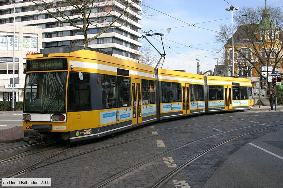 Straßenbahn Mülheim an der Ruhr - 202
/ Bild: muelheim202_bk0603140204.jpg