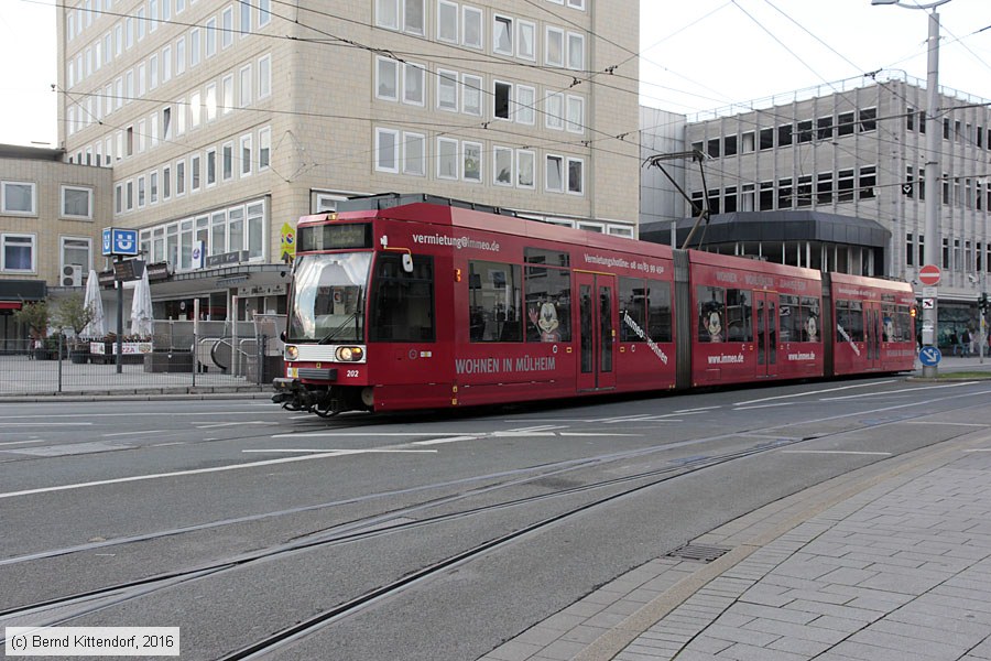 Straßenbahn Mülheim an der Ruhr - 202
/ Bild: muelheim202_bk1611050080.jpg