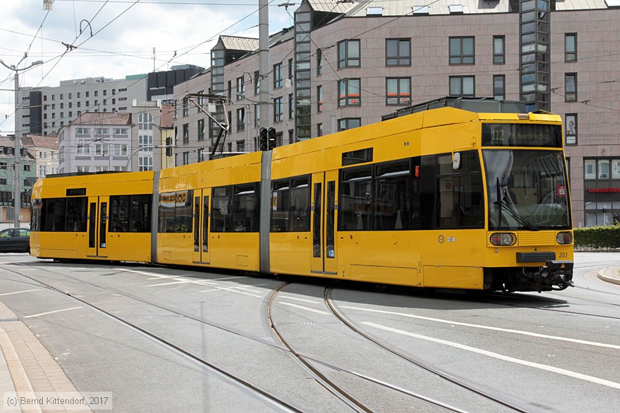 Straßenbahn Mülheim an der Ruhr - 203
/ Bild: muelheim203_bk1706180054.jpg