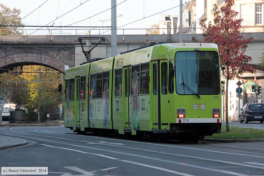 Straßenbahn Mülheim an der Ruhr - 274
/ Bild: muelheim274_bk1410280020.jpg