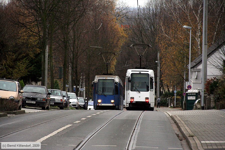 Straßenbahn Mülheim an der Ruhr - 274 und 280
/ Bild: muelheim280_bk0911250079.jpg