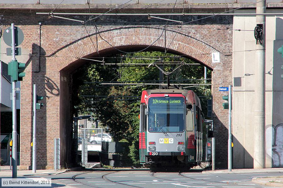 Straßenbahn Mülheim an der Ruhr - 293
/ Bild: muelheim293_bk1309050088.jpg