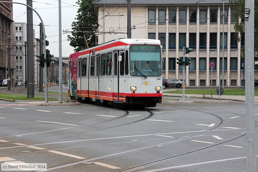 Straßenbahn Mülheim an der Ruhr - 298
/ Bild: muelheim298_bk1405230086.jpg