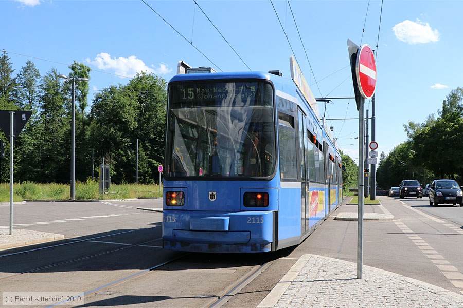 M&uuml;nchen - Stra&szlig;enbahn - 2115
/ Bild: muenchen2115_bk1906190195.jpg