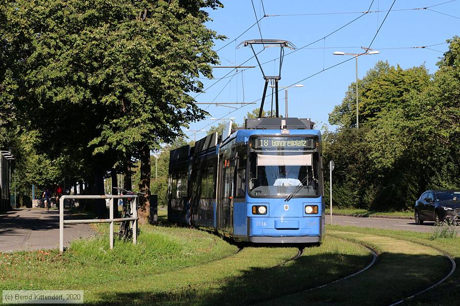 München - Straßenbahn - 2116
/ Bild: muenchen2116_bk2008210002.jpg