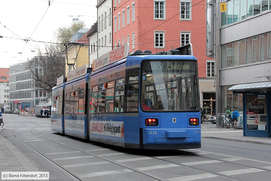 München - Straßenbahn - 2119
/ Bild: muenchen2119_bk1311280053.jpg