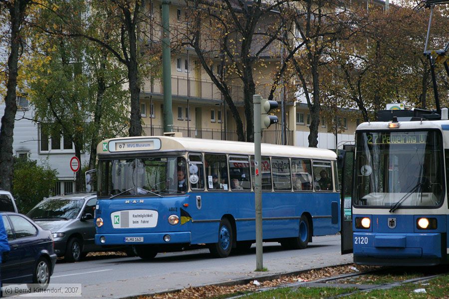 München - Straßenbahn - 2120
/ Bild: muenchen2120_bk0710270099.jpg