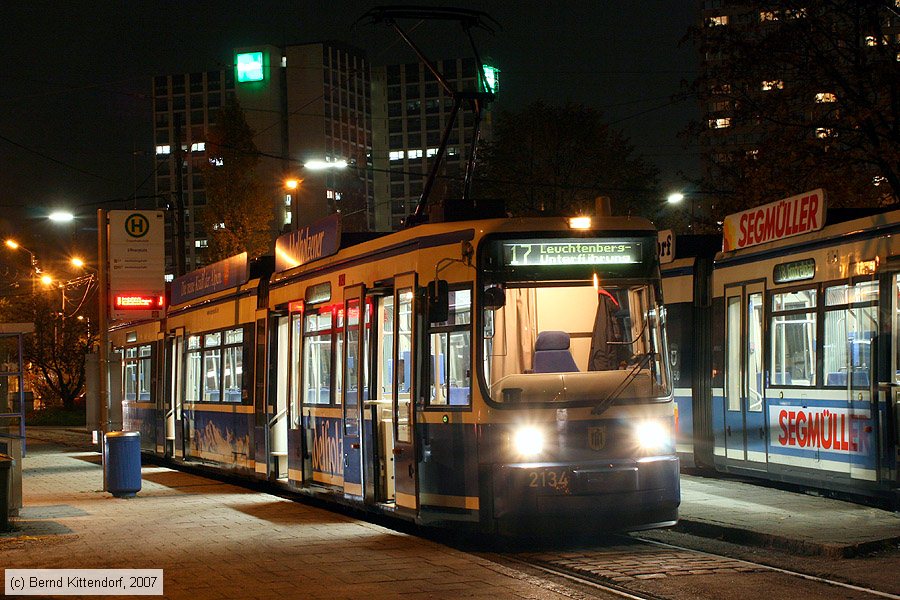 München - Straßenbahn - 2134
/ Bild: muenchen2134_bk0710250054.jpg