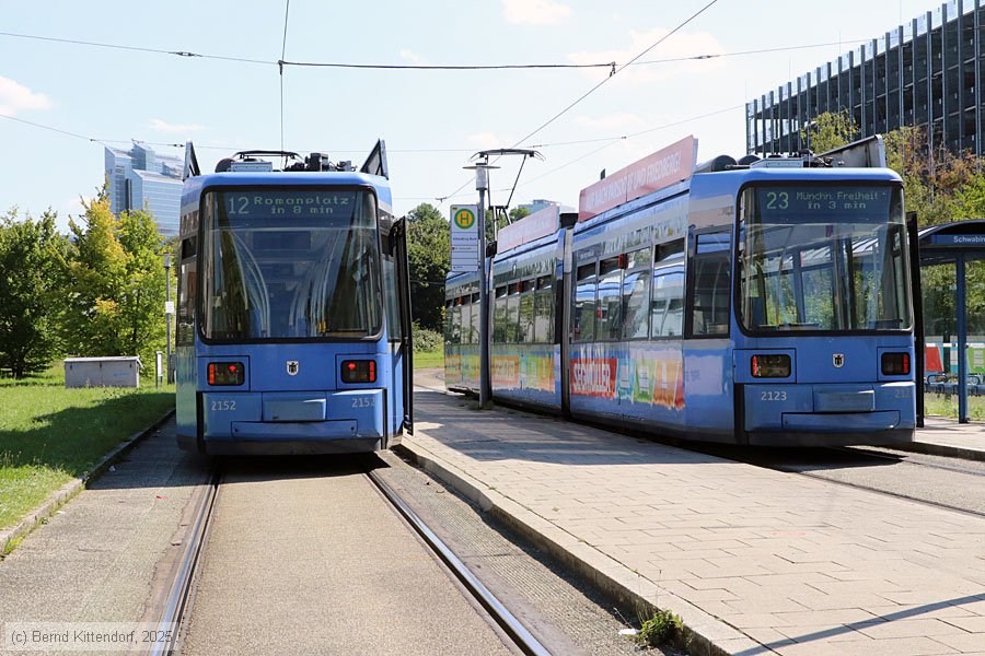 München - Straßenbahn - 2152
/ Bild: muenchen2152_bk2508180114.jpg München - Straßenbahn - 2152
/ Bild: muenchen2152_bk2508180114.jpg