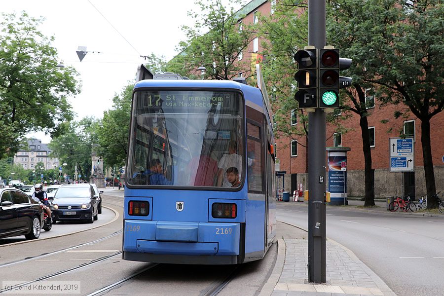 München - Straßenbahn - 2169
/ Bild: muenchen2169_bk1906200014.jpg