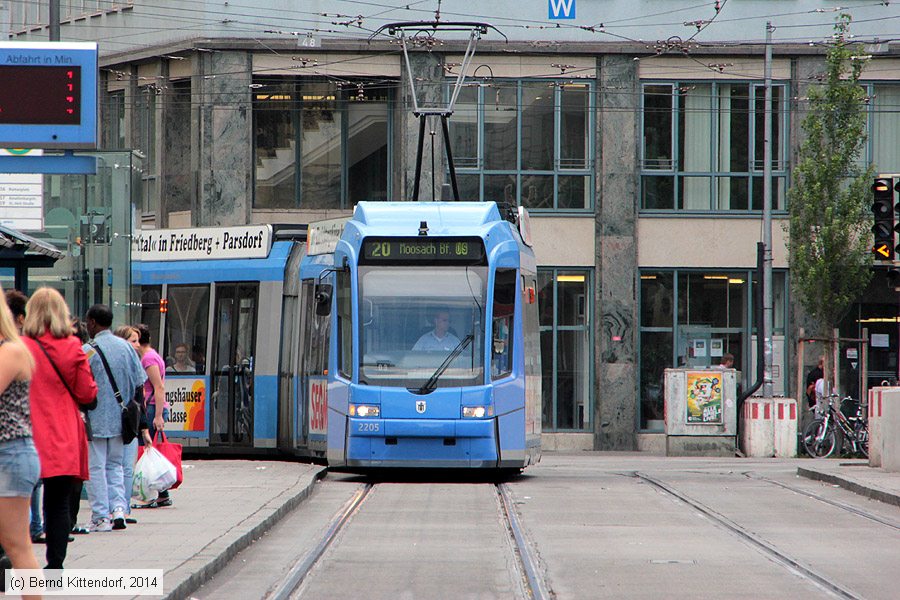 München - Straßenbahn - 2205
/ Bild: muenchen2205_bk1406170129.jpg