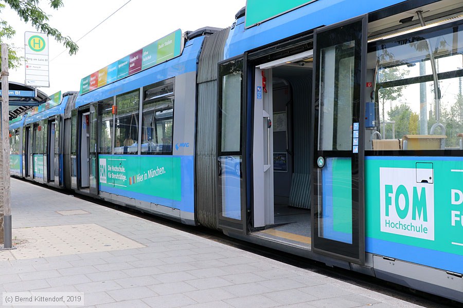 München - Straßenbahn - 2211
/ Bild: muenchen2211_bk1906190130.jpg