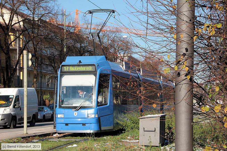 München - Straßenbahn - 2213
/ Bild: muenchen2213_bk1311270030.jpg