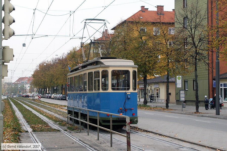 München - Straßenbahn - 490
/ Bild: muenchenmvgmuseum490_bk0710270295.jpg München - Straßenbahn - 490
/ Bild: muenchenmvgmuseum490_bk0710270295.jpg