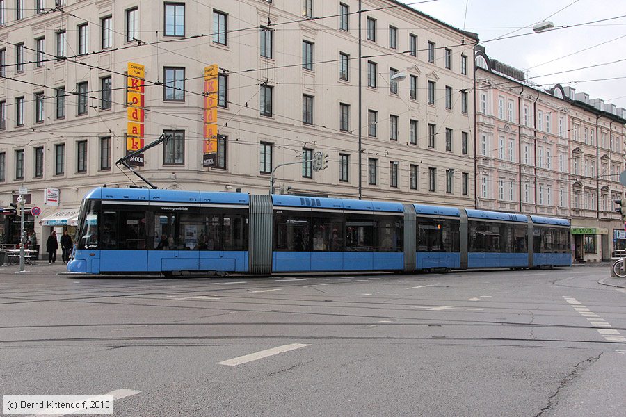 München - Straßenbahn - 2304
/ Bild: muenchen2304_bk1311260050.jpg