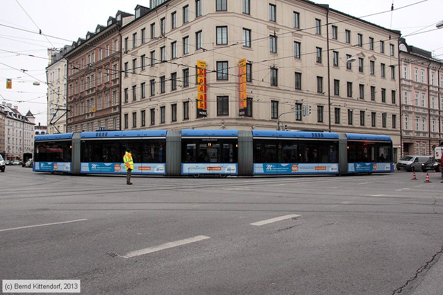München - Straßenbahn - 2312
/ Bild: muenchen2312_bk1311280011.jpg München - Straßenbahn - 2312
/ Bild: muenchen2312_bk1311280011.jpg