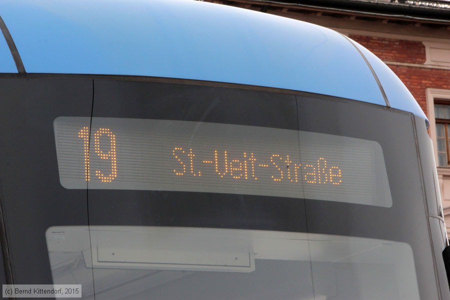 München - Straßenbahn - 2312
/ Bild: muenchen2312_bk1505110278.jpg München - Straßenbahn - 2312
/ Bild: muenchen2312_bk1505110278.jpg