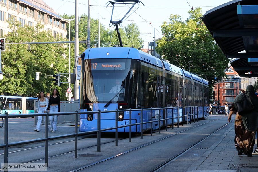 M&uuml;nchen - Stra&szlig;enbahn - 2313
/ Bild: muenchen2313_bk2508180205.jpg