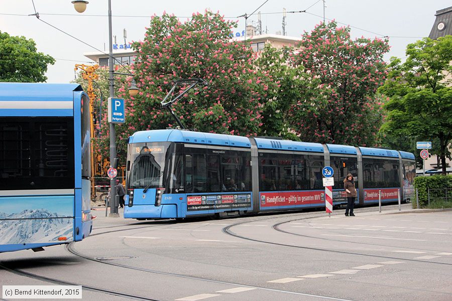 München - Straßenbahn - 2320
/ Bild: muenchen2320_bk1505130340.jpg München - Straßenbahn - 2320
/ Bild: muenchen2320_bk1505130340.jpg