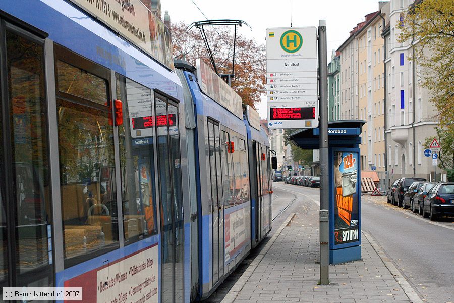 München - Straßenbahn - Anlagen
/ Bild: muenchenanlagen_bk0710270008.jpg München - Straßenbahn - Anlagen
/ Bild: muenchenanlagen_bk0710270008.jpg